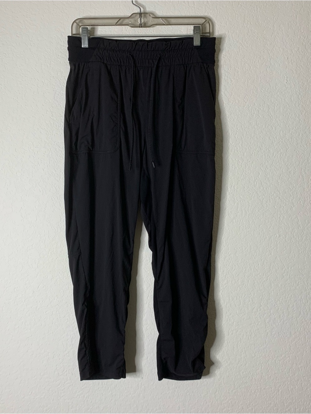 Lululemon womens black Dance Studio Mid-Rise Cropped Pant 8